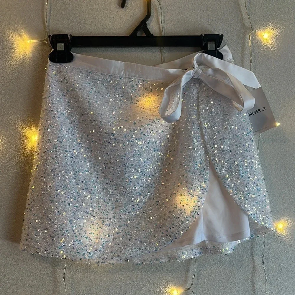 Forever 21 Matching Sequined Bra Top and Side Tie Skirt Set 🤍​​​​​​​